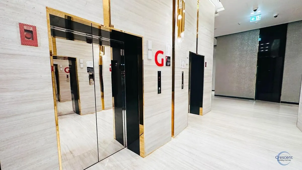 アパート Luxurious Studio In Damac Hills ドバイ